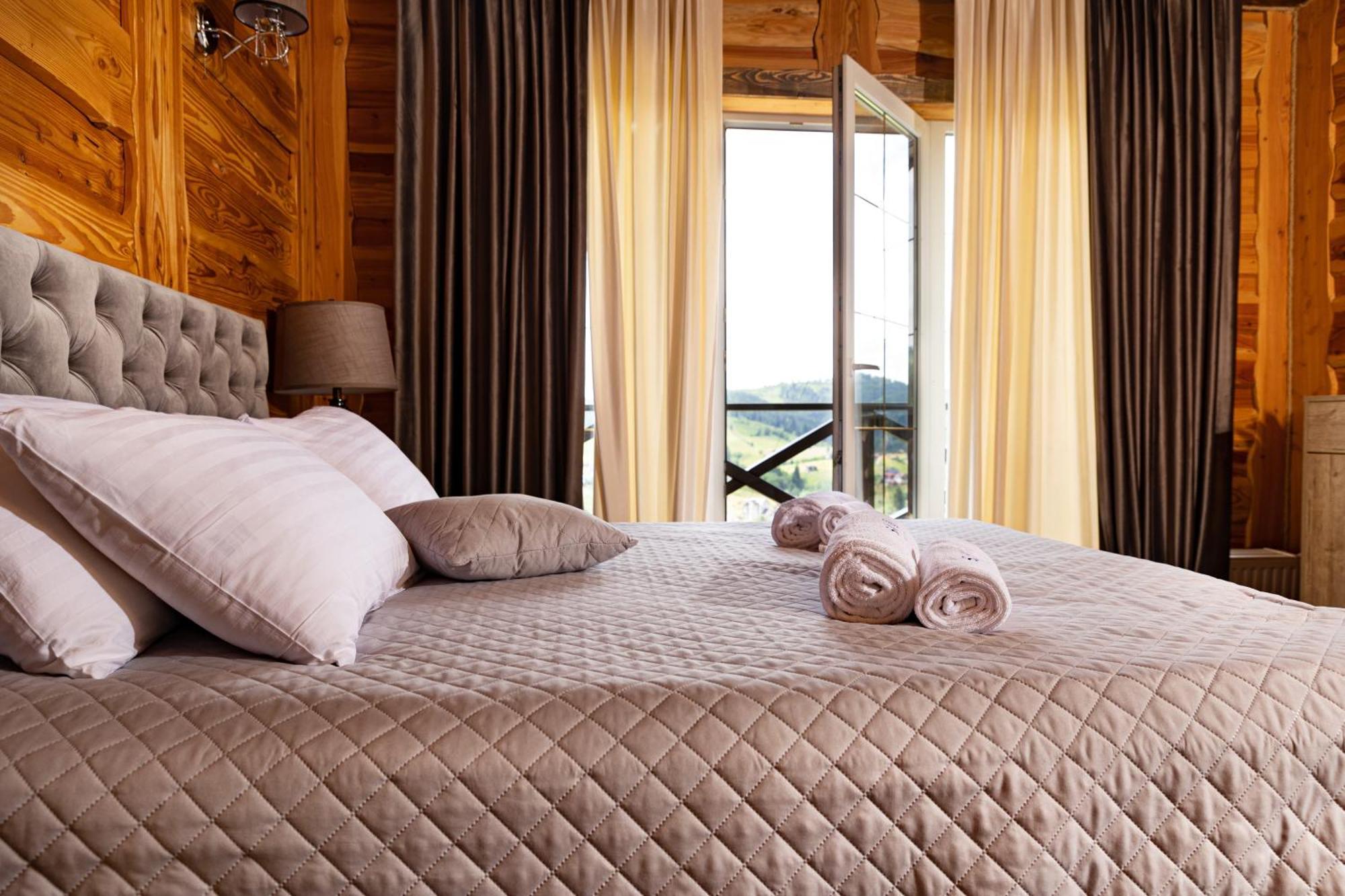 פליאניטסיה Svoi Hotel מראה חיצוני תמונה