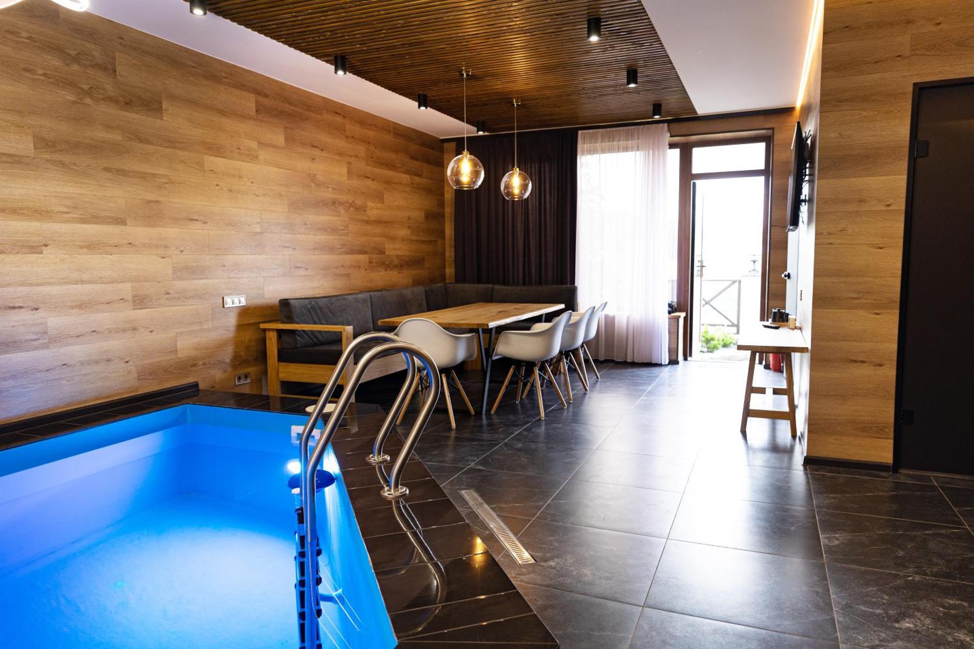 פליאניטסיה Svoi Hotel מראה חיצוני תמונה